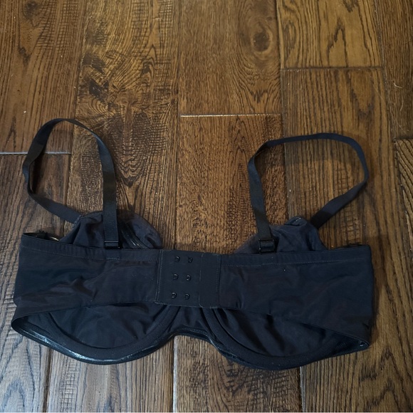 SKIMS Smoothing Strapless Bra Size 38DD - Picture 3 of 6